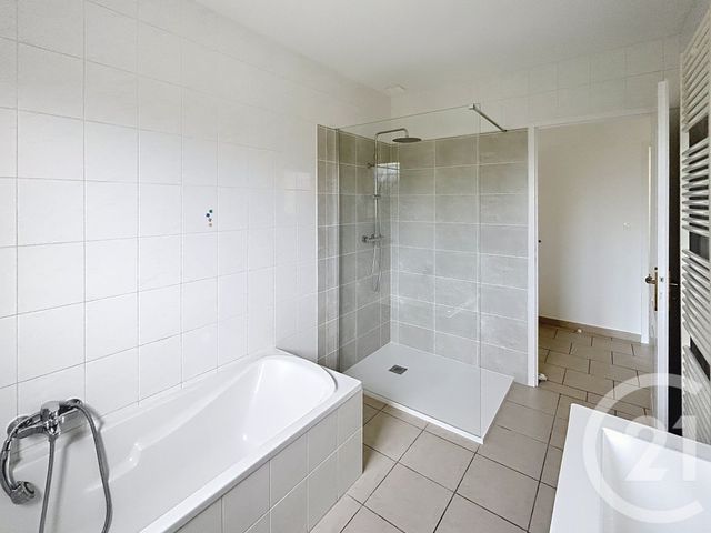 maison à louer - 4 pièces - 103.03 m2 - BRIE - 16 - POITOU-CHARENTES - Century 21 Aloha Immobilier