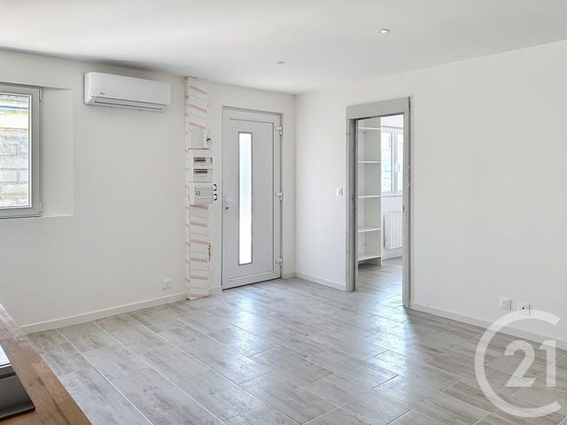 maison à louer - 3 pièces - 48.98 m2 - SOYAUX - 16 - POITOU-CHARENTES - Century 21 Aloha Immobilier