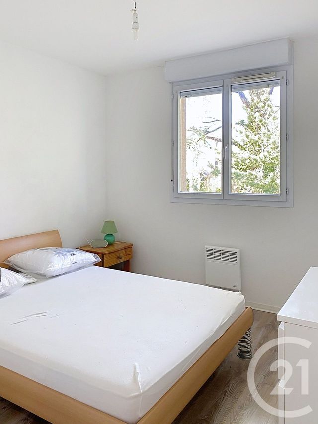 Appartement F2 à louer - 2 pièces - 38.06 m2 - SOYAUX - 16 - POITOU-CHARENTES - Century 21 Aloha Immobilier