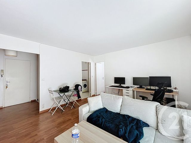 Appartement F2 à louer - 2 pièces - 54.78 m2 - ANGOULEME - 16 - POITOU-CHARENTES - Century 21 Aloha Immobilier