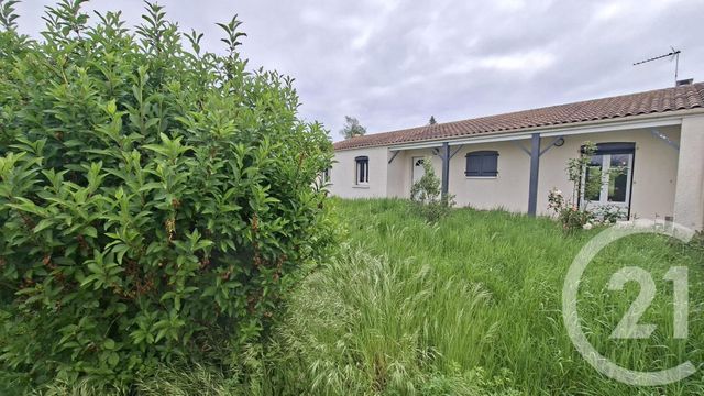 maison à vendre - 4 pièces - 106.6 m2 - BALZAC - 16 - POITOU-CHARENTES - Century 21 Aloha Immobilier