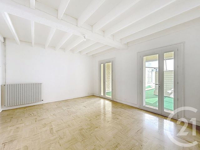 Appartement F4 à louer - 4 pièces - 95.5 m2 - ANGOULEME - 16 - POITOU-CHARENTES - Century 21 Aloha Immobilier