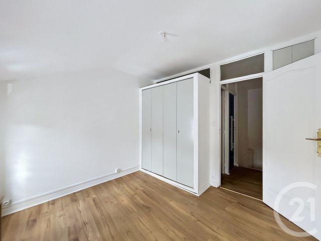 Appartement F4 à louer - 4 pièces - 95.5 m2 - ANGOULEME - 16 - POITOU-CHARENTES - Century 21 Aloha Immobilier
