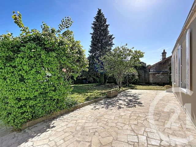 maison à louer - 3 pièces - 75.3 m2 - ANGOULEME - 16 - POITOU-CHARENTES - Century 21 Aloha Immobilier