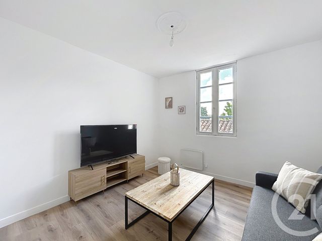 maison à louer - 4 pièces - 68.3 m2 - ANGOULEME - 16 - POITOU-CHARENTES - Century 21 Aloha Immobilier