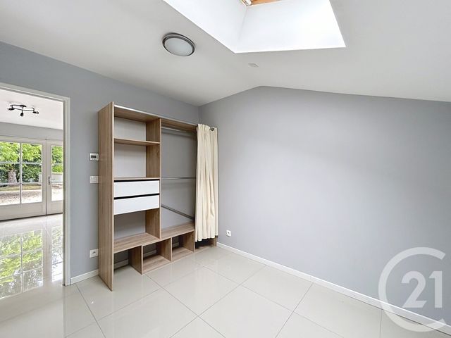 Appartement F1 à louer - 2 pièces - 32.9 m2 - LA COURONNE - 16 - POITOU-CHARENTES - Century 21 Aloha Immobilier
