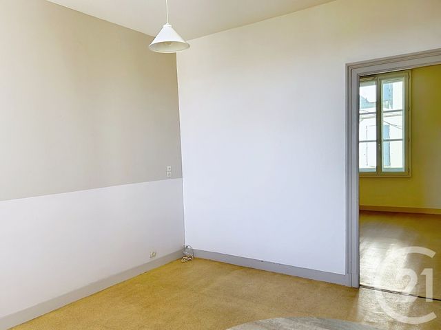 Appartement F2 à louer - 2 pièces - 32.98 m2 - ANGOULEME - 16 - POITOU-CHARENTES - Century 21 Aloha Immobilier