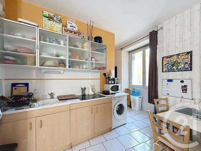 Appartement F2 à louer - 2 pièces - 41.02 m2 - ANGOULEME - 16 - POITOU-CHARENTES - Century 21 Aloha Immobilier