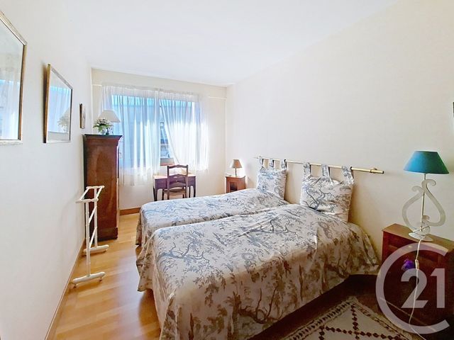 Appartement F4 à vendre - 4 pièces - 112.0 m2 - ANGOULEME - 16 - POITOU-CHARENTES - Century 21 Aloha Immobilier