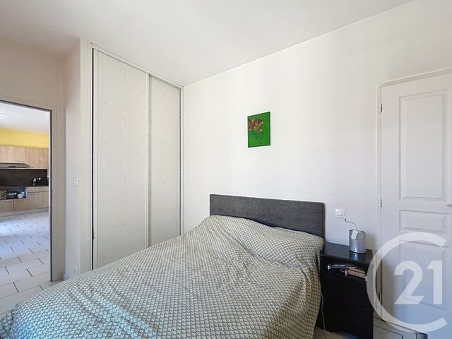 Appartement F2 à louer - 2 pièces - 46.0 m2 - ANGOULEME - 16 - POITOU-CHARENTES - Century 21 Aloha Immobilier