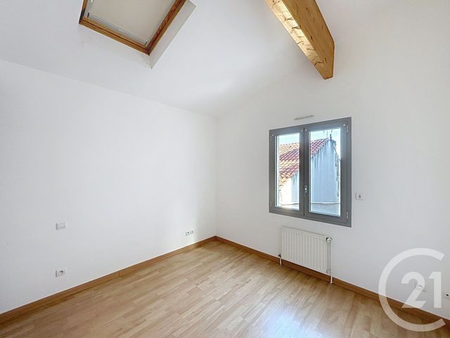 Appartement F3 à louer - 3 pièces - 55.95 m2 - ANGOULEME - 16 - POITOU-CHARENTES - Century 21 Aloha Immobilier