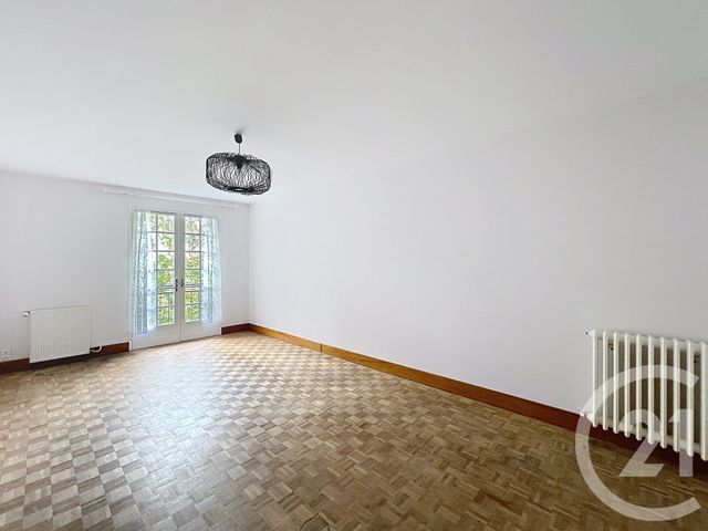 maison à louer - 3 pièces - 85.0 m2 - ANGOULEME - 16 - POITOU-CHARENTES - Century 21 Aloha Immobilier