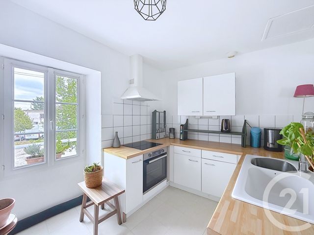 immeuble à vendre - 185.0 m2 - CHATEAUNEUF SUR CHARENTE - 16 - POITOU-CHARENTES - Century 21 Aloha Immobilier