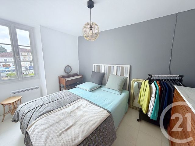 immeuble à vendre - 185.0 m2 - CHATEAUNEUF SUR CHARENTE - 16 - POITOU-CHARENTES - Century 21 Aloha Immobilier
