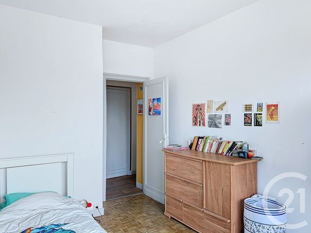Appartement T3 à louer - 4 pièces - 87.02 m2 - ANGOULEME - 16 - POITOU-CHARENTES - Century 21 Aloha Immobilier