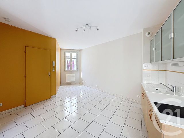 Appartement F2 à louer - 2 pièces - 36.5 m2 - ANGOULEME - 16 - POITOU-CHARENTES - Century 21 Aloha Immobilier