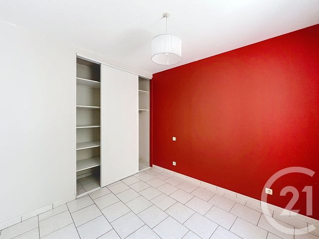 Appartement F2 à louer - 2 pièces - 36.5 m2 - ANGOULEME - 16 - POITOU-CHARENTES - Century 21 Aloha Immobilier