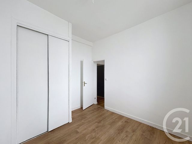 Appartement F3 à louer - 3 pièces - 51.0 m2 - ANGOULEME - 16 - POITOU-CHARENTES - Century 21 Aloha Immobilier