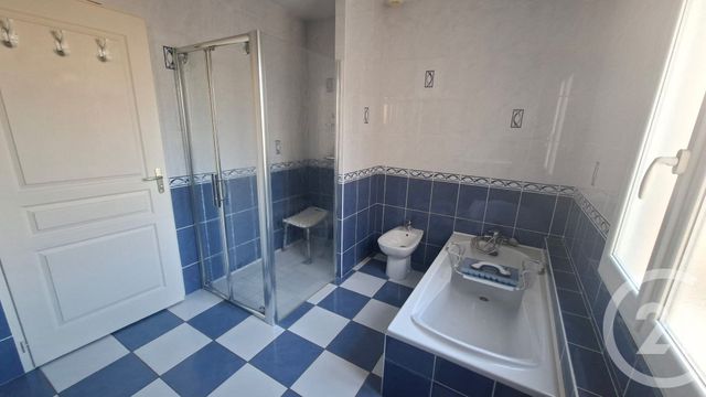 maison à vendre - 6 pièces - 154.0 m2 - ANGOULEME - 16 - POITOU-CHARENTES - Century 21 Aloha Immobilier