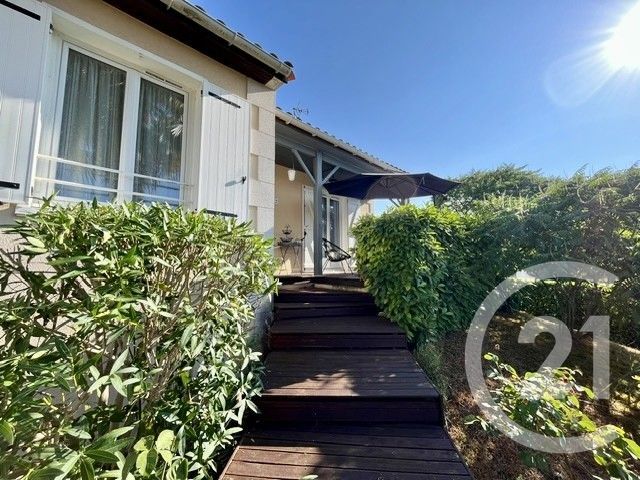 maison à vendre - 5 pièces - 120.0 m2 - RUELLE SUR TOUVRE - 16 - POITOU-CHARENTES - Century 21 Aloha Immobilier