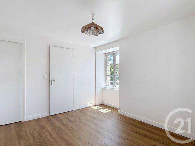 Appartement F2 à louer - 2 pièces - 27.31 m2 - ANGOULEME - 16 - POITOU-CHARENTES - Century 21 Aloha Immobilier