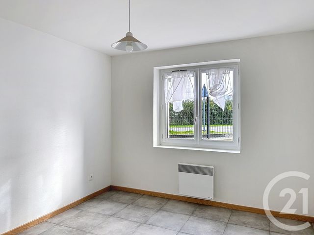 Appartement F3 à louer - 3 pièces - 53.51 m2 - ANGOULEME - 16 - POITOU-CHARENTES - Century 21 Aloha Immobilier