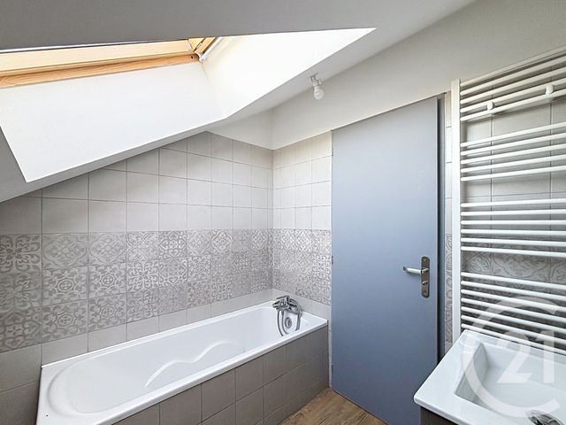 maison à vendre - 5 pièces - 93.35 m2 - RUELLE SUR TOUVRE - 16 - POITOU-CHARENTES - Century 21 Aloha Immobilier