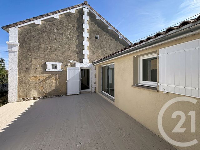 maison à vendre - 5 pièces - 93.35 m2 - RUELLE SUR TOUVRE - 16 - POITOU-CHARENTES - Century 21 Aloha Immobilier
