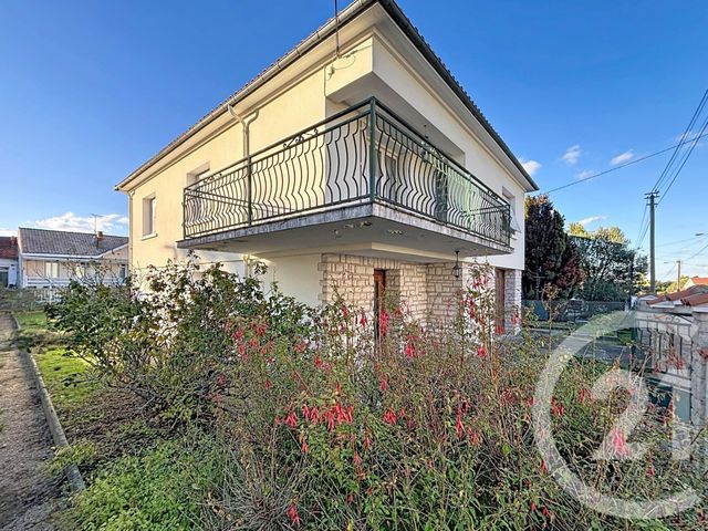 maison à vendre - 7 pièces - 147.5 m2 - SOYAUX - 16 - POITOU-CHARENTES - Century 21 Aloha Immobilier