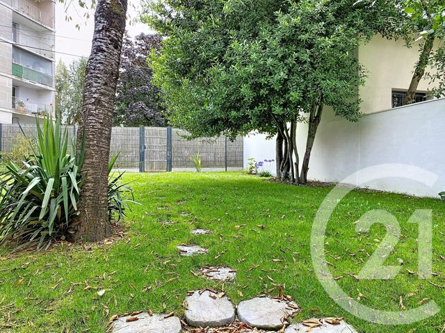 maison à louer - 4 pièces - 100.0 m2 - SOYAUX - 16 - POITOU-CHARENTES - Century 21 Aloha Immobilier