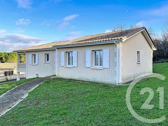 maison à louer - 5 pièces - 108.56 m2 - GARAT - 16 - POITOU-CHARENTES - Century 21 Aloha Immobilier