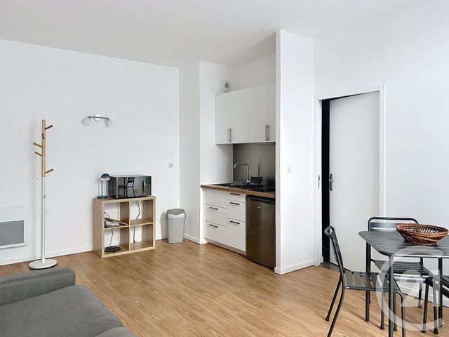 Appartement Studio à louer - 1 pièce - 26.75 m2 - ANGOULEME - 16 - POITOU-CHARENTES - Century 21 Aloha Immobilier