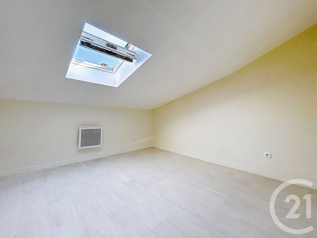 Appartement F2 à louer - 2 pièces - 40.57 m2 - ANGOULEME - 16 - POITOU-CHARENTES - Century 21 Aloha Immobilier