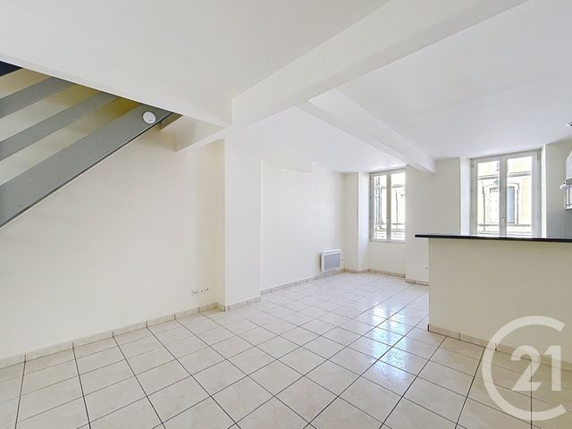 Appartement F2 à louer - 2 pièces - 40.57 m2 - ANGOULEME - 16 - POITOU-CHARENTES - Century 21 Aloha Immobilier