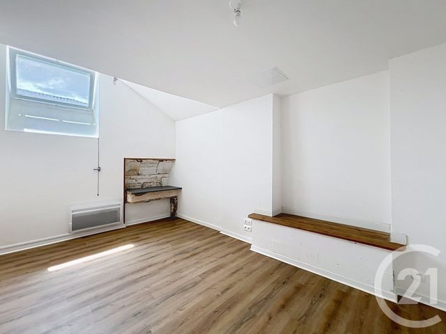Appartement F1 Bis à louer ANGOULEME