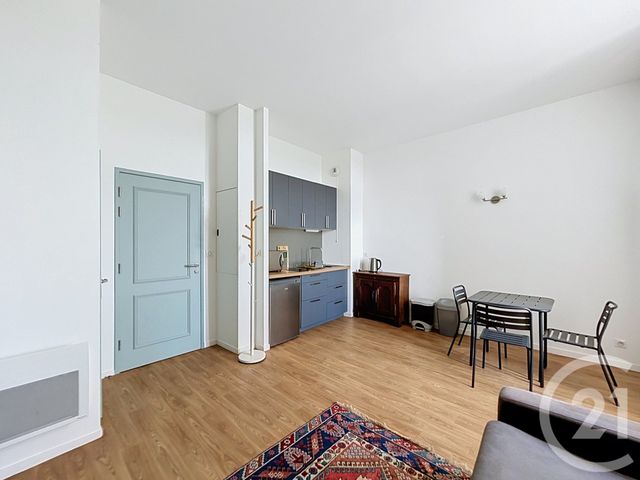 Appartement Studio à louer - 1 pièce - 23.0 m2 - ANGOULEME - 16 - POITOU-CHARENTES - Century 21 Aloha Immobilier