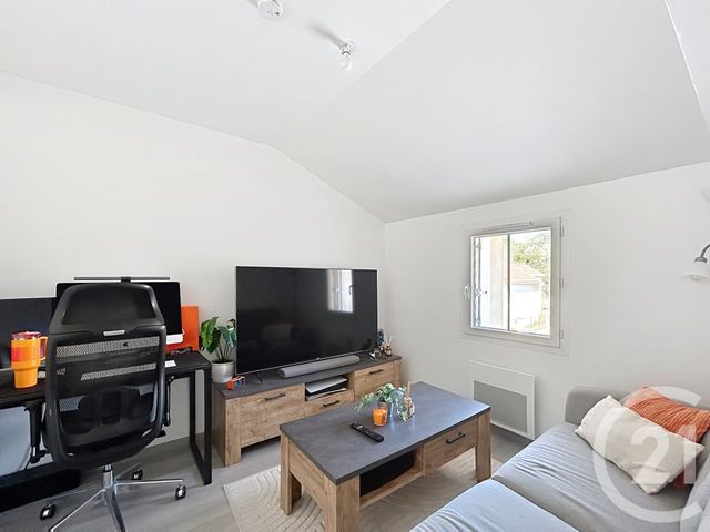 Appartement F2 à louer - 2 pièces - 42.49 m2 - L ISLE D ESPAGNAC - 16 - POITOU-CHARENTES - Century 21 Aloha Immobilier