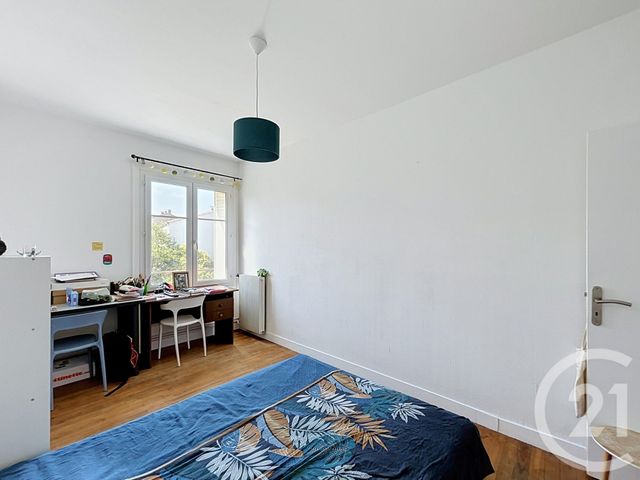 Appartement F3 à louer - 3 pièces - 60.2 m2 - ANGOULEME - 16 - POITOU-CHARENTES - Century 21 Aloha Immobilier