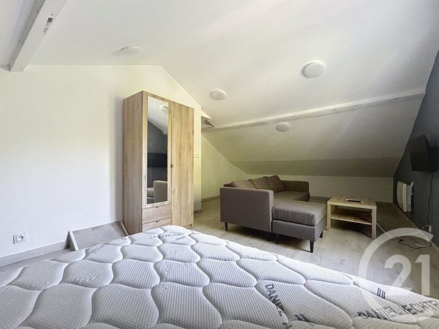 Appartement F1 à louer - 1 pièce - 22.43 m2 - ANGOULEME - 16 - POITOU-CHARENTES - Century 21 Aloha Immobilier