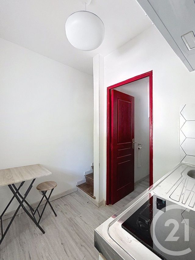 Appartement F1 à louer - 1 pièce - 22.43 m2 - ANGOULEME - 16 - POITOU-CHARENTES - Century 21 Aloha Immobilier