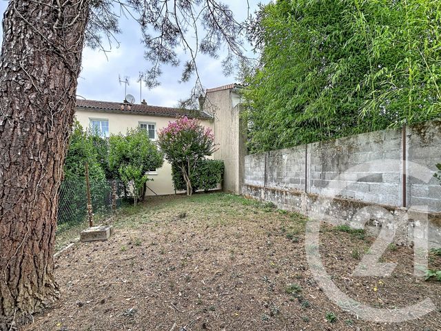 maison à louer - 2 pièces - 39.4 m2 - SOYAUX - 16 - POITOU-CHARENTES - Century 21 Aloha Immobilier