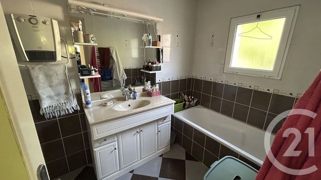 maison à vendre - 5 pièces - 98.4 m2 - ANGOULEME - 16 - POITOU-CHARENTES - Century 21 Aloha Immobilier