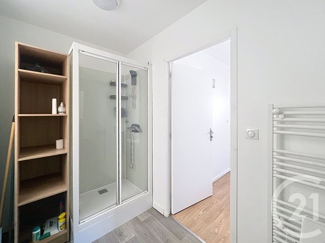 Appartement T2 à louer - 2 pièces - 36.31 m2 - ANGOULEME - 16 - POITOU-CHARENTES - Century 21 Aloha Immobilier