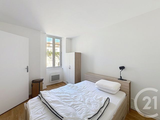 Appartement T2 à louer - 2 pièces - 36.31 m2 - ANGOULEME - 16 - POITOU-CHARENTES - Century 21 Aloha Immobilier