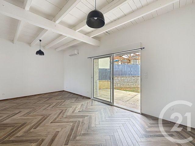 maison à vendre - 5 pièces - 73.0 m2 - L ISLE D ESPAGNAC - 16 - POITOU-CHARENTES - Century 21 Aloha Immobilier