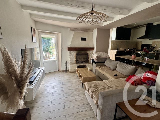 maison à vendre - 4 pièces - 82.0 m2 - GARAT - 16 - POITOU-CHARENTES - Century 21 Aloha Immobilier