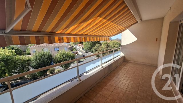Appartement F3 à vendre - 3 pièces - 89.0 m2 - ANGOULEME - 16 - POITOU-CHARENTES - Century 21 Aloha Immobilier