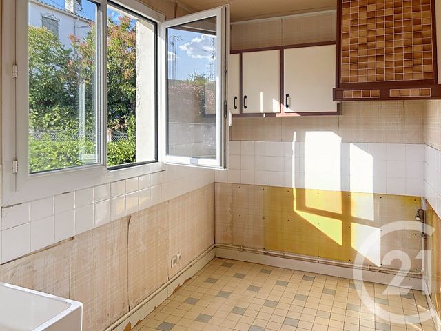 maison à vendre - 6 pièces - 92.8 m2 - ANGOULEME - 16 - POITOU-CHARENTES - Century 21 Aloha Immobilier