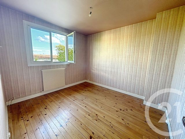 maison à vendre - 6 pièces - 92.8 m2 - ANGOULEME - 16 - POITOU-CHARENTES - Century 21 Aloha Immobilier