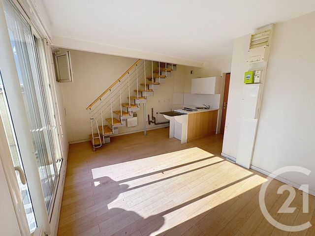 Appartement F3 à vendre - 4 pièces - 62.95 m2 - ANGOULEME - 16 - POITOU-CHARENTES - Century 21 Aloha Immobilier